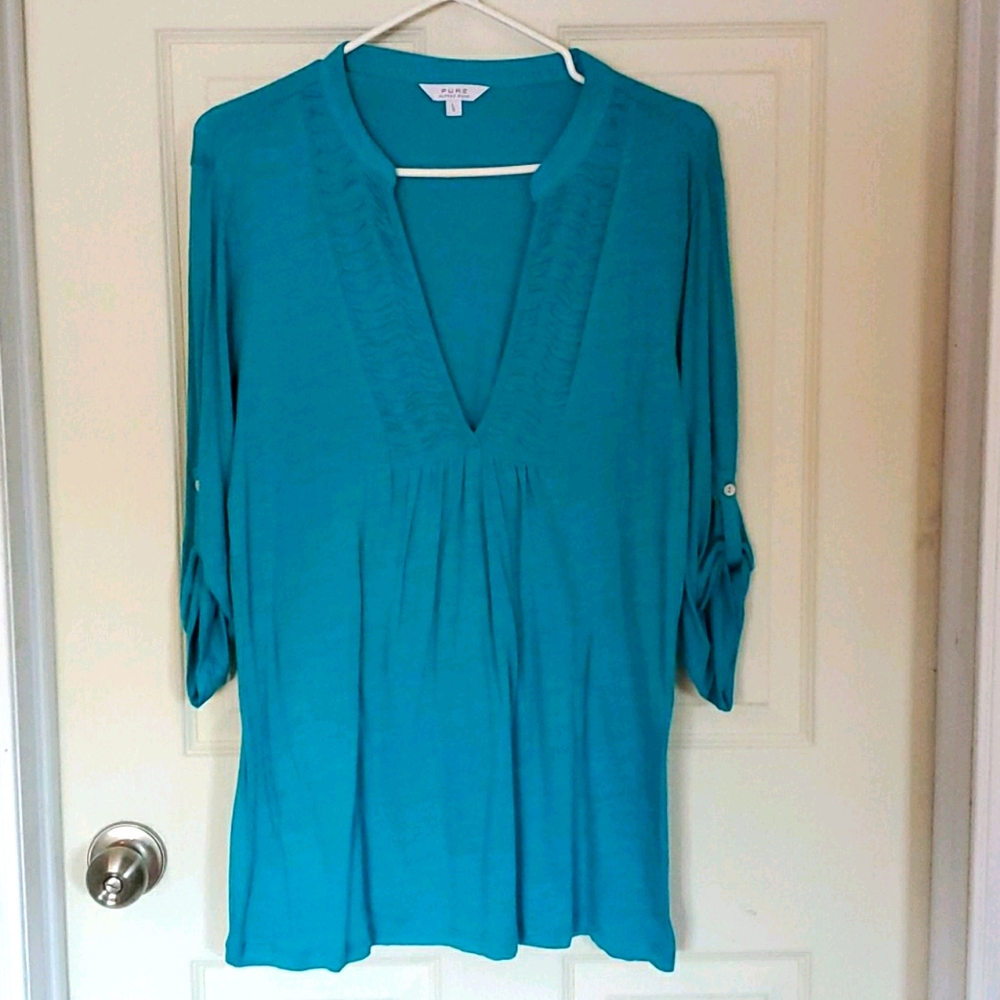 Aqua top